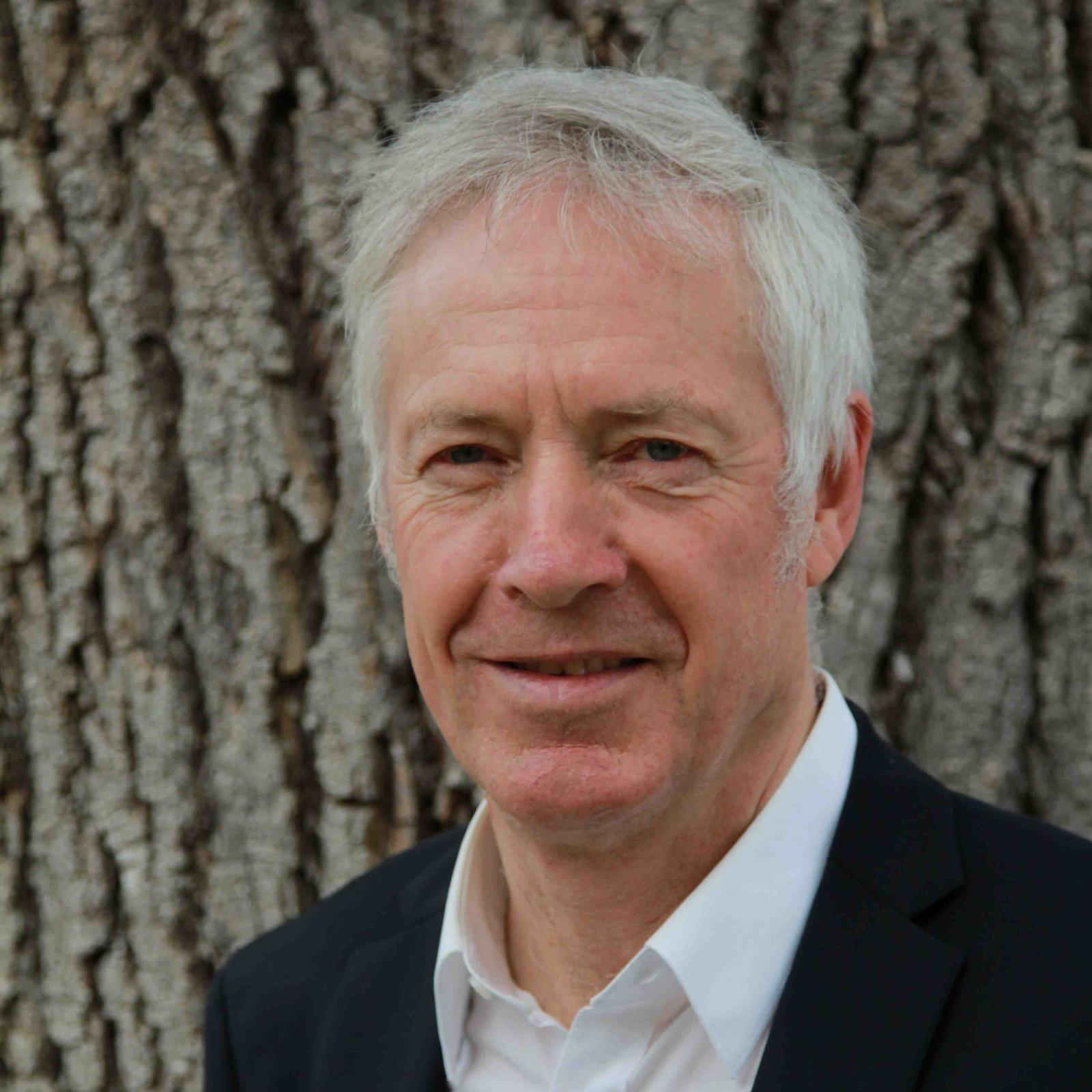 Profilbild von Lothar Müller